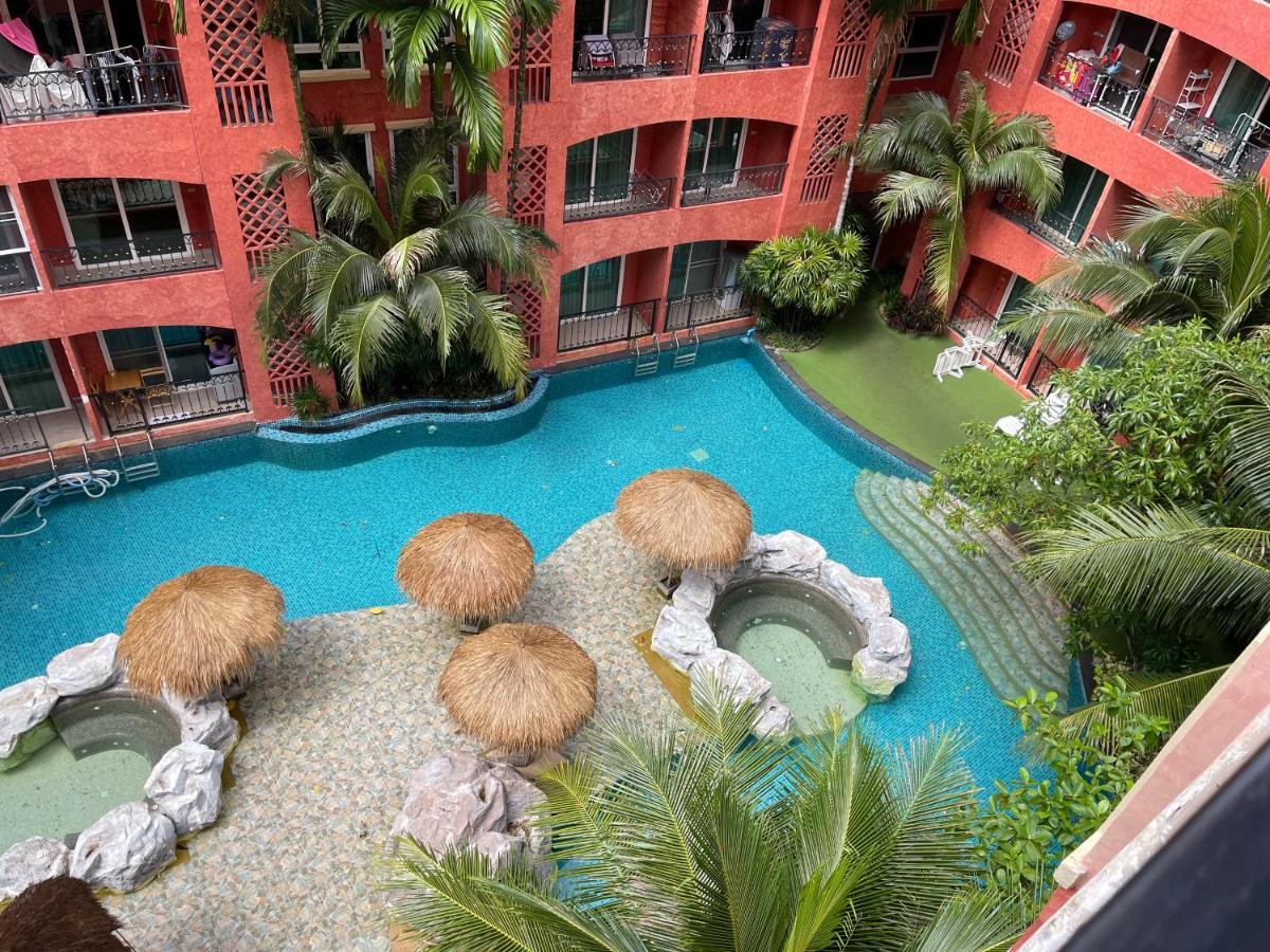 Seven Seas Condo Resort Pantai Jomtien Bagian luar foto