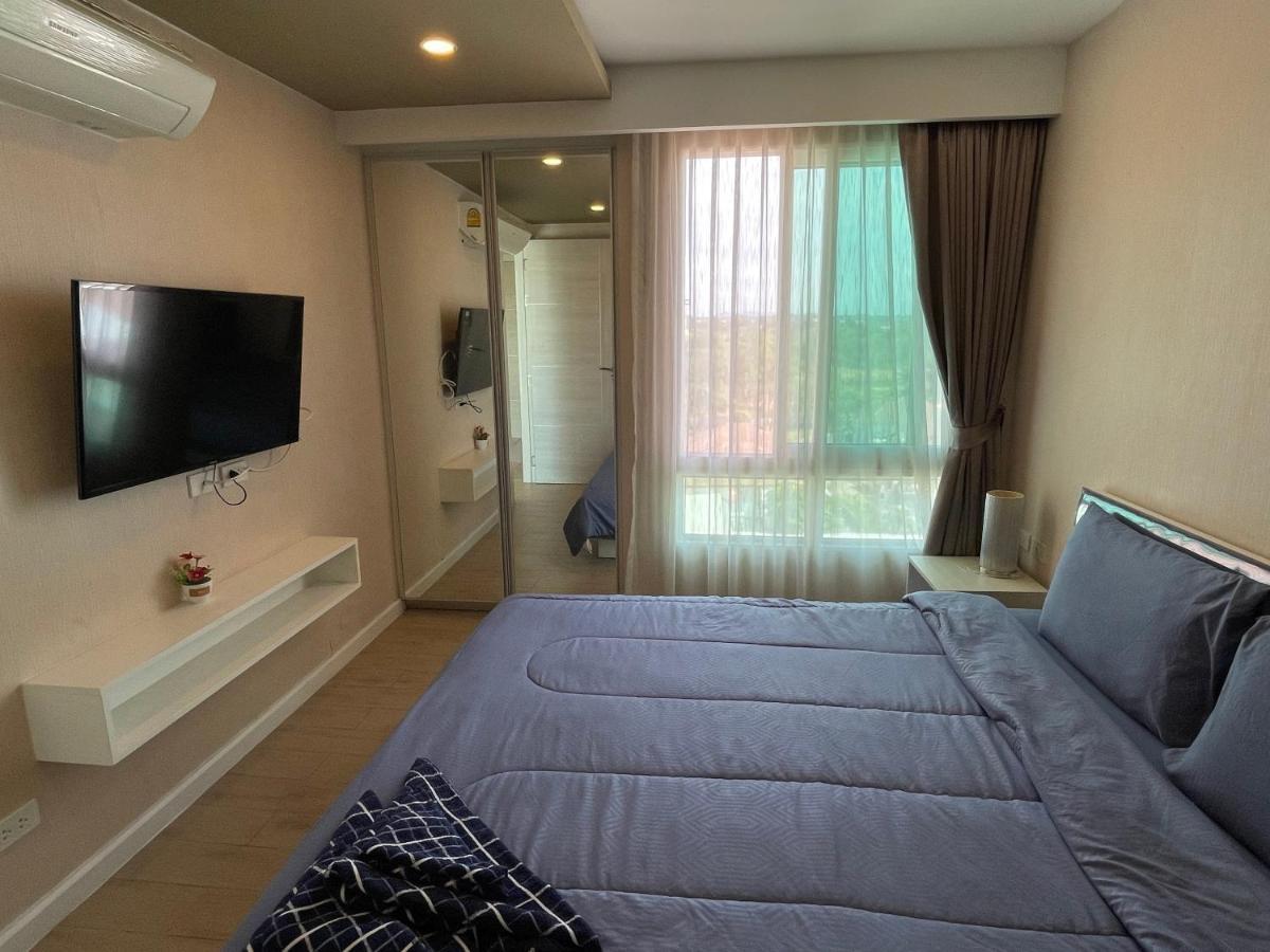 Seven Seas Condo Resort Pantai Jomtien Bagian luar foto